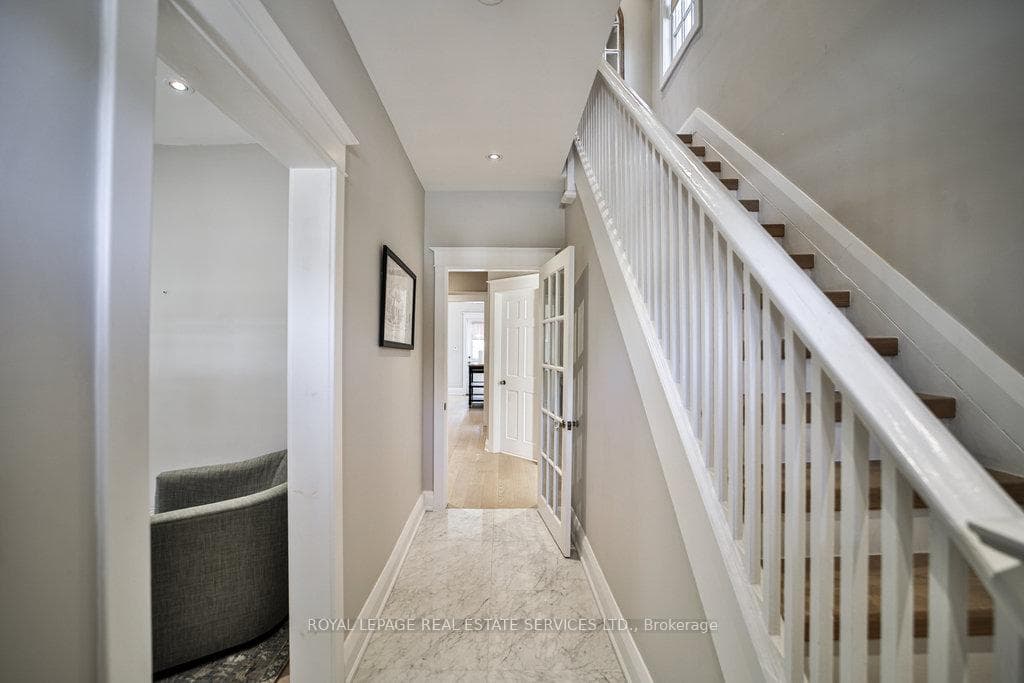 128 Chisholm Street photo 13