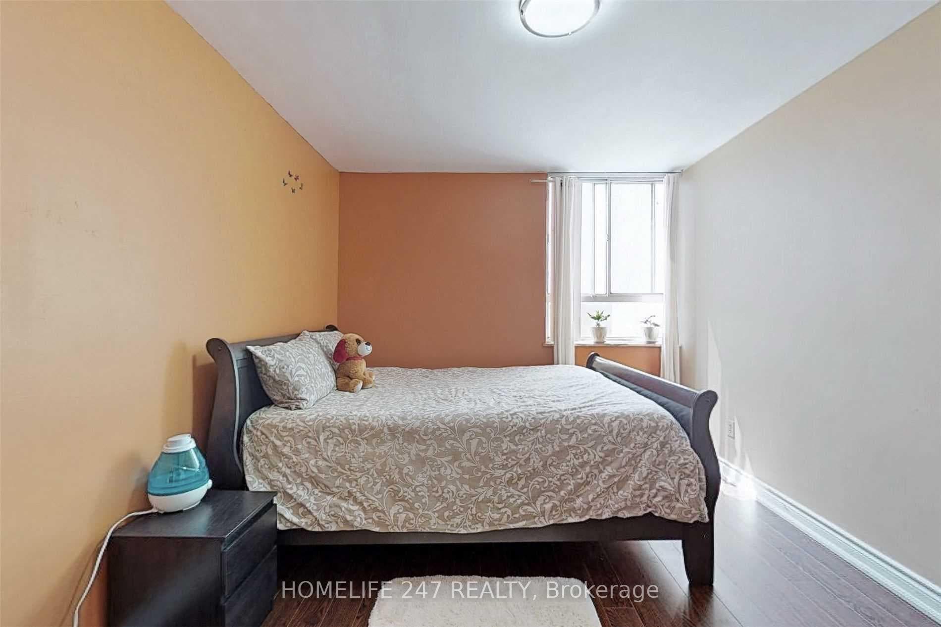 1 Massey Square Unit 508 photo 4
