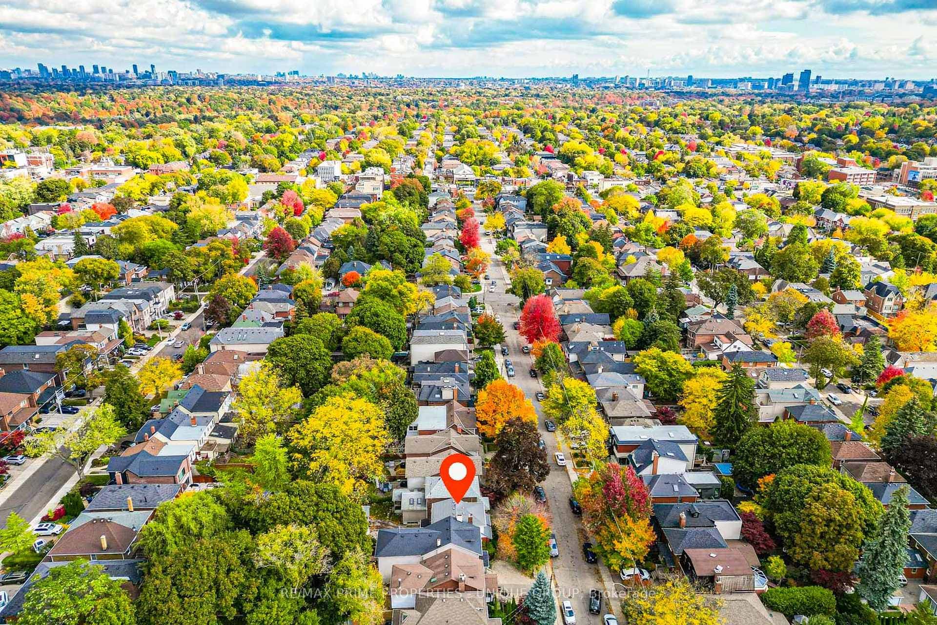 Brookdale Ave to the east