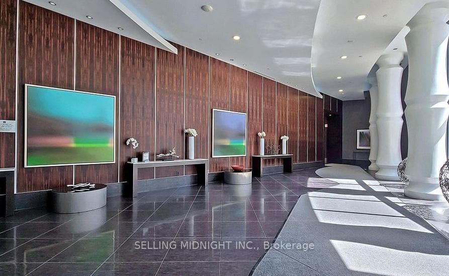 5162 Yonge Street Unit PH301 photo 33