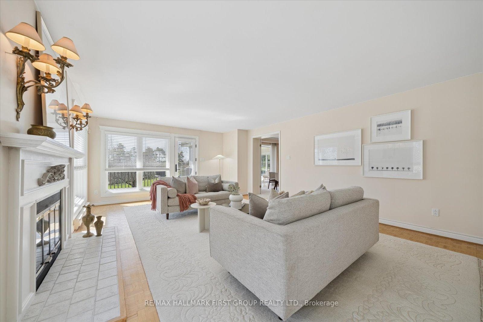 525 Myrtle Road photo 12
