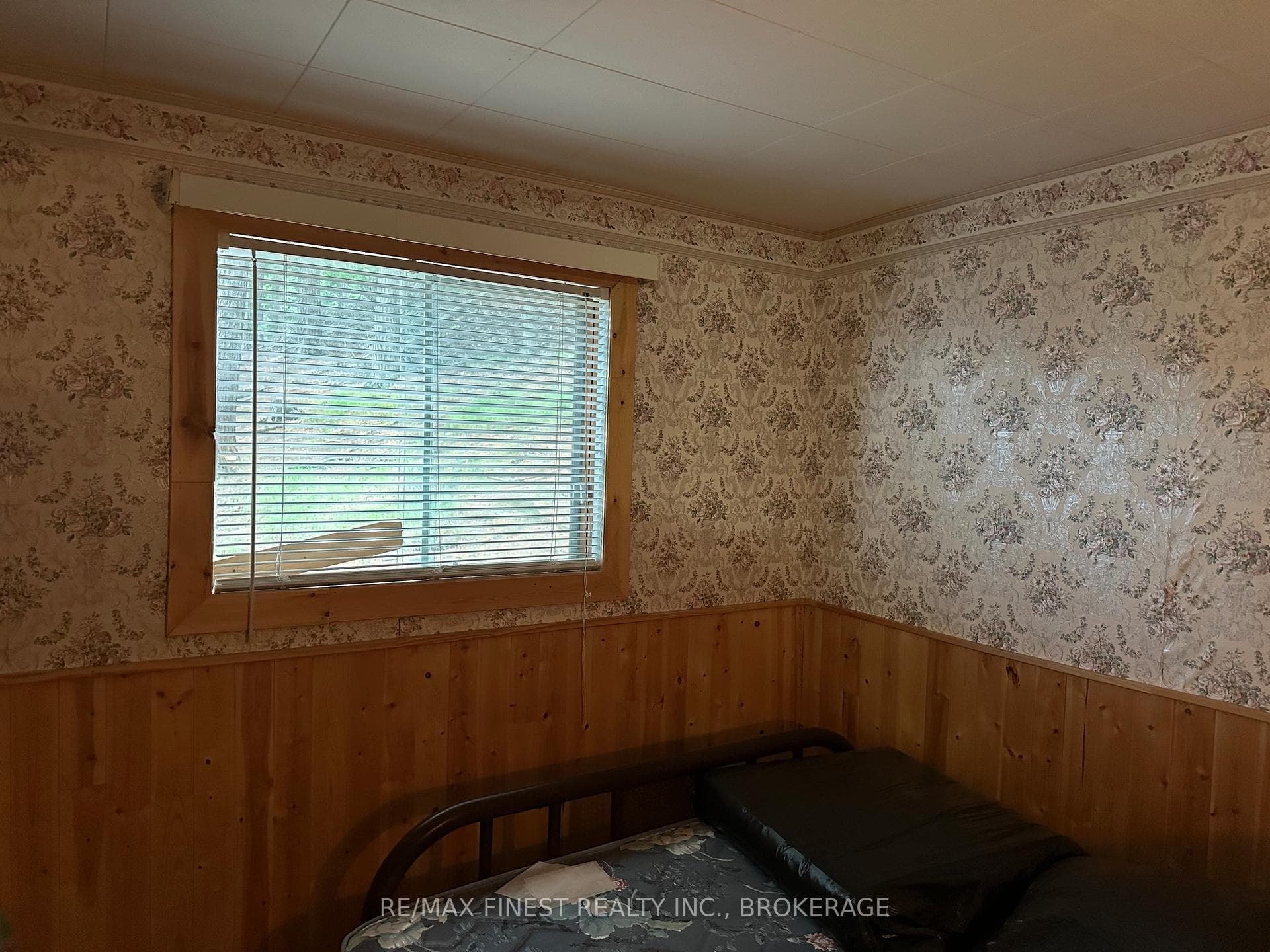 27246 Eagle Lake N/A photo 7