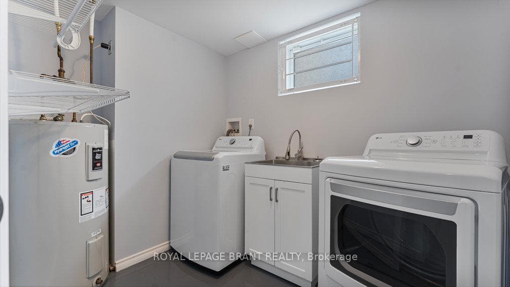 50 Ewing Drive Unit C photo 22
