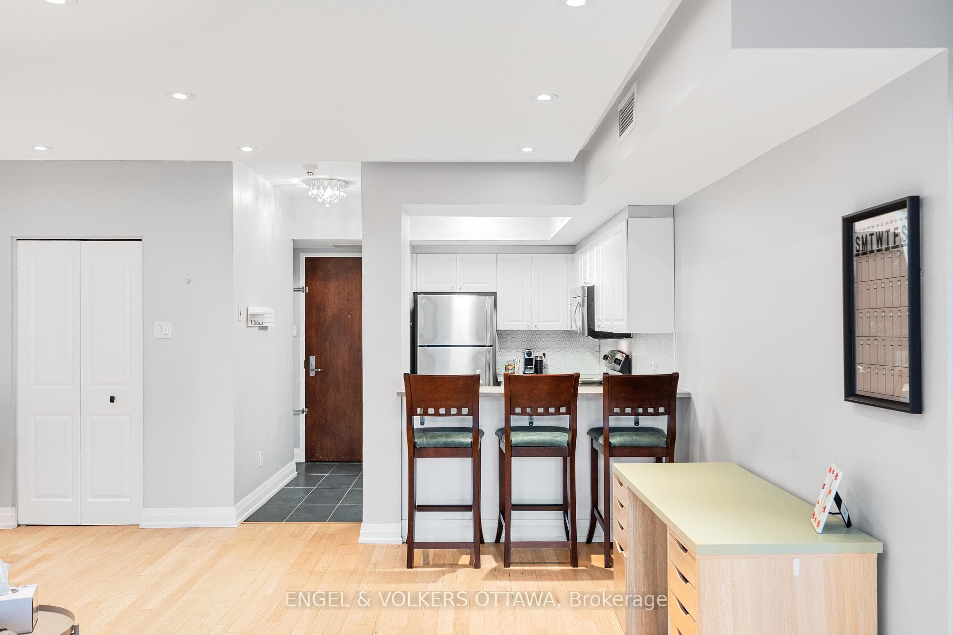 200 RIDEAU Street Unit 202 photo 12