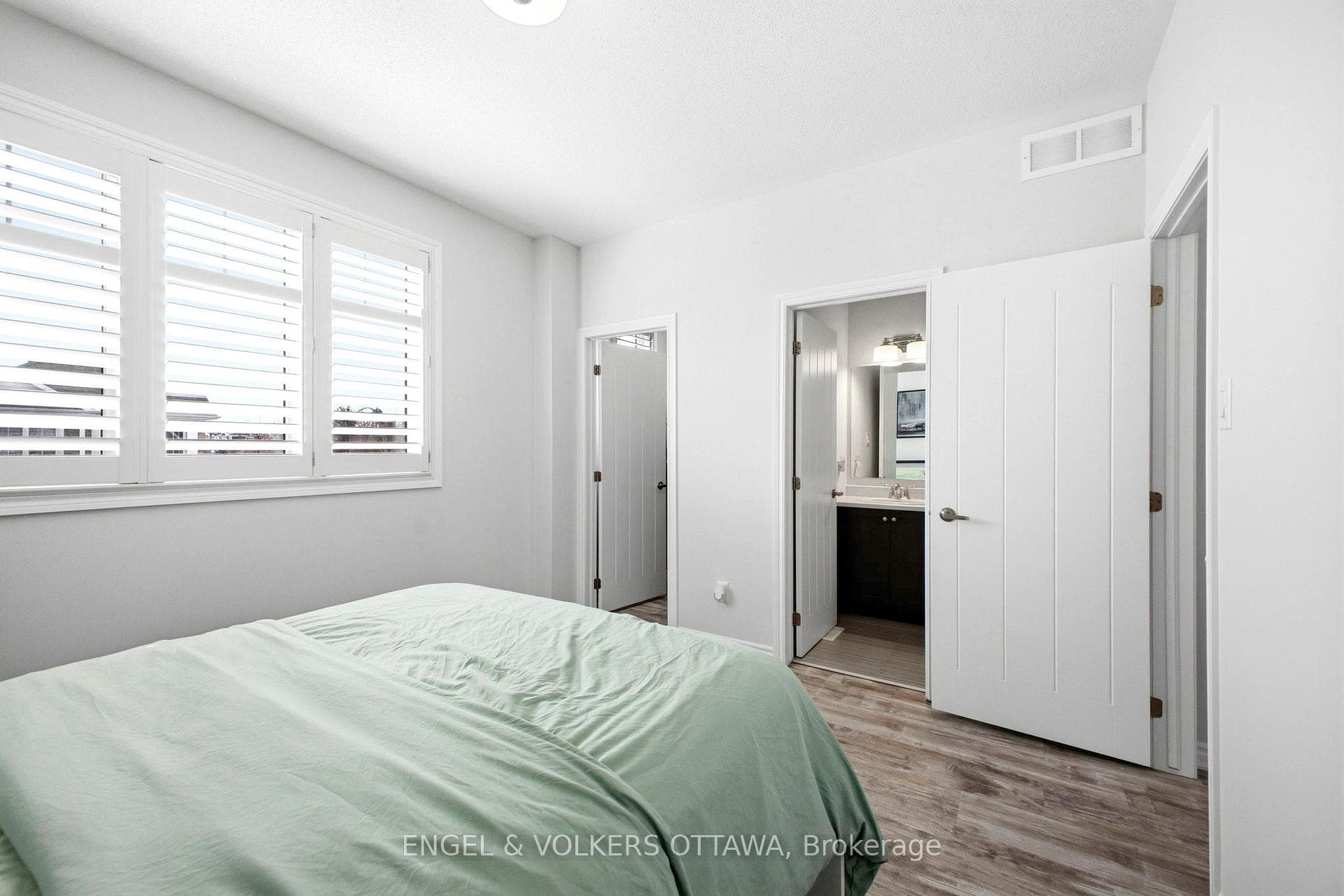 252 Rue Des Soldats Riendeau Street photo 32