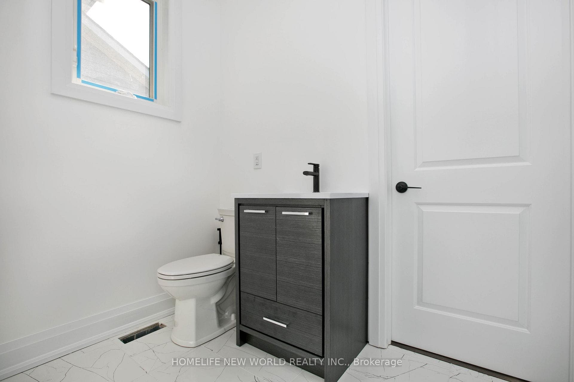62 Simcoe Road photo 13