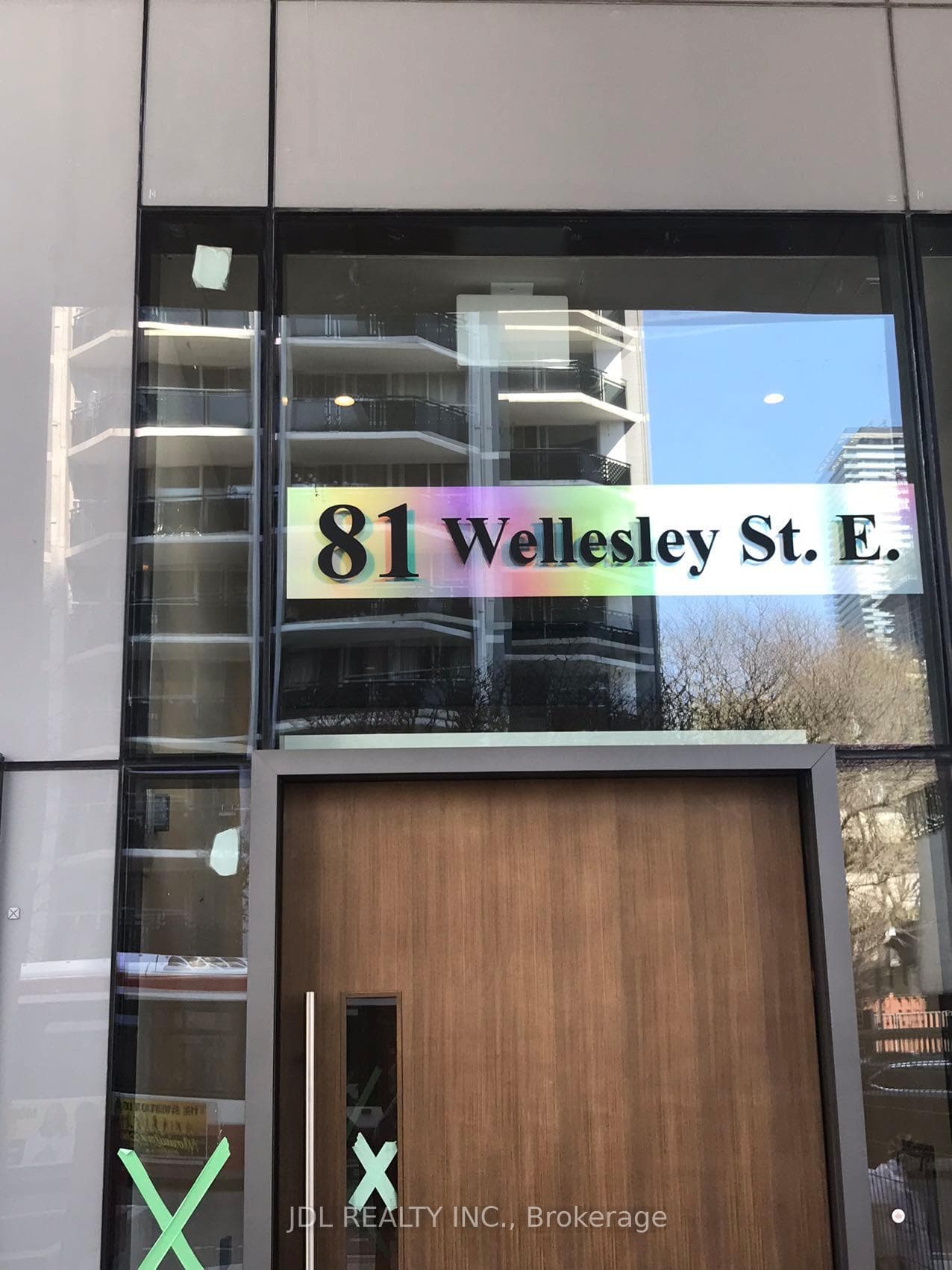 81 Wellesley Street Unit 405 photo 14