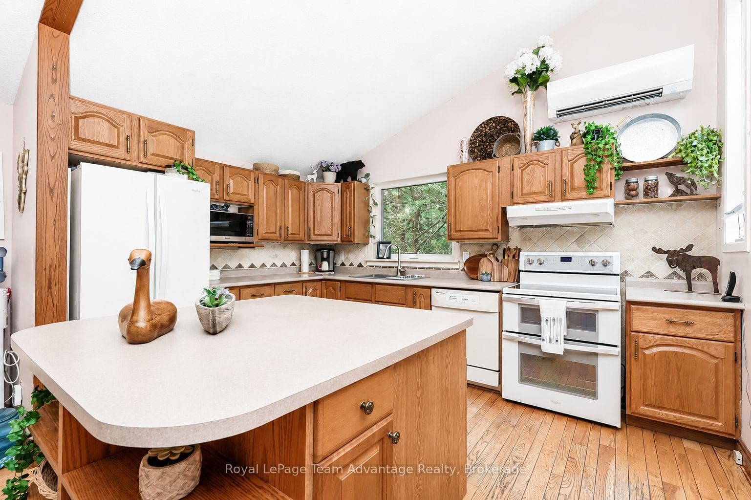 30 Bartlett Drive photo 15