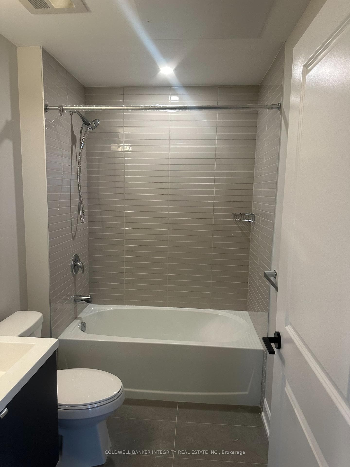 3220 William Coltson Avenue Unit 821 photo 10