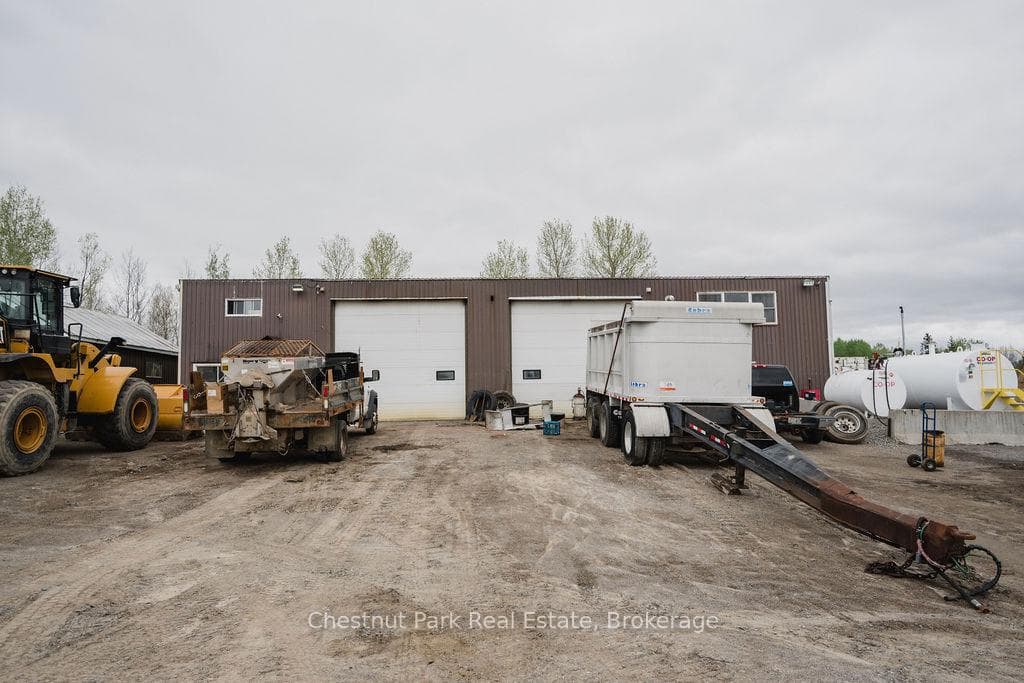 35 Niven Street photo 22
