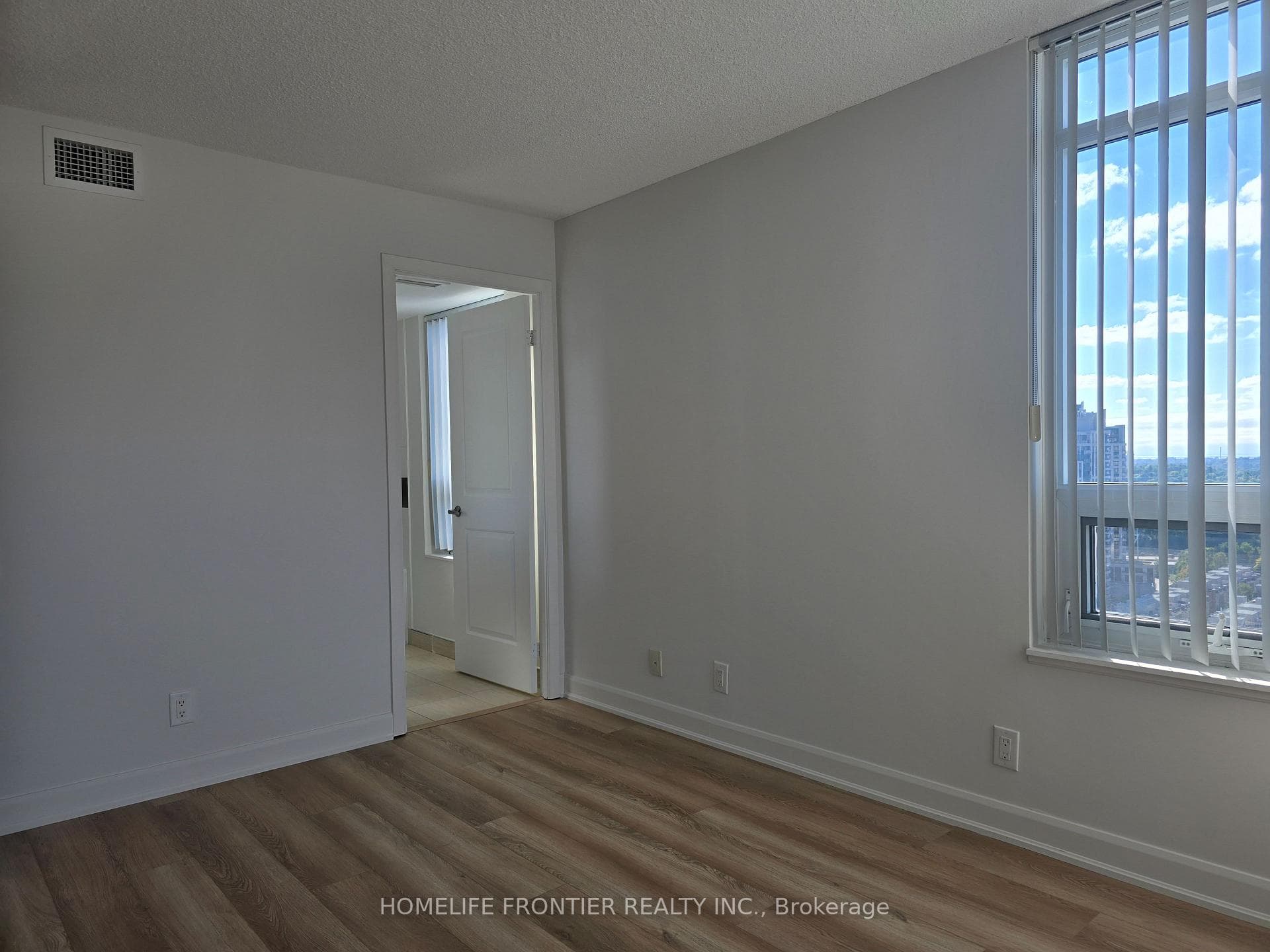 17 Anndale Drive Unit 2315 photo 13
