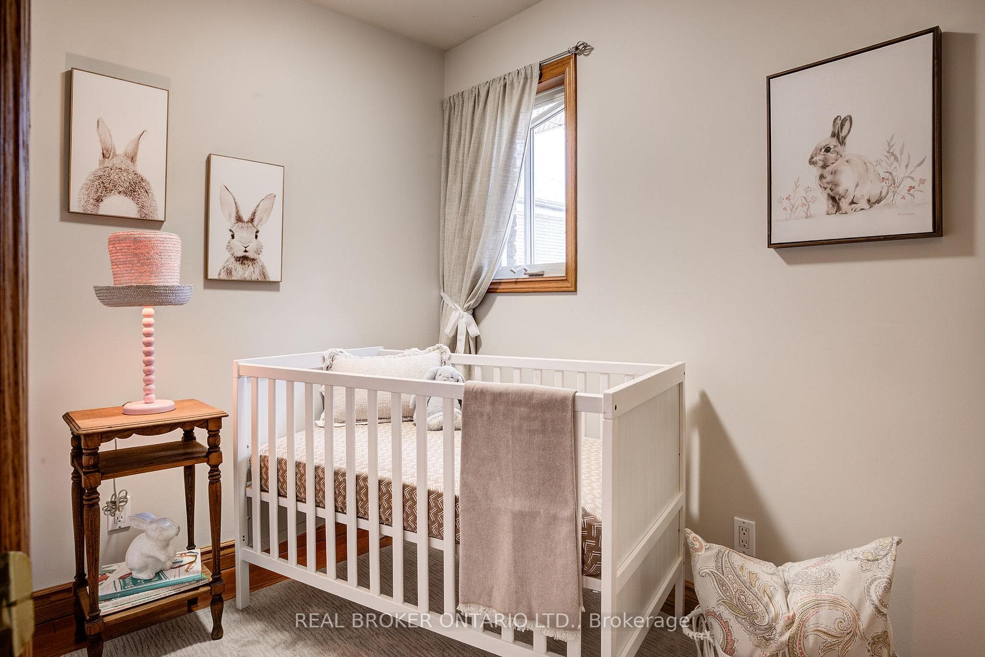 324 Maki Avenue photo 24