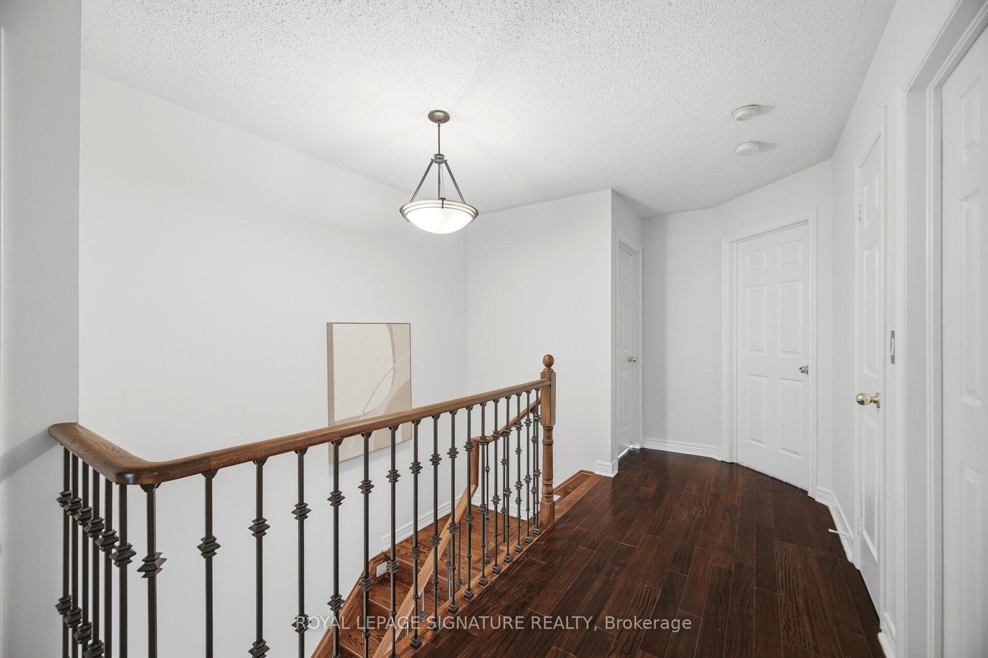 901 Knotty Pine Grove photo 32