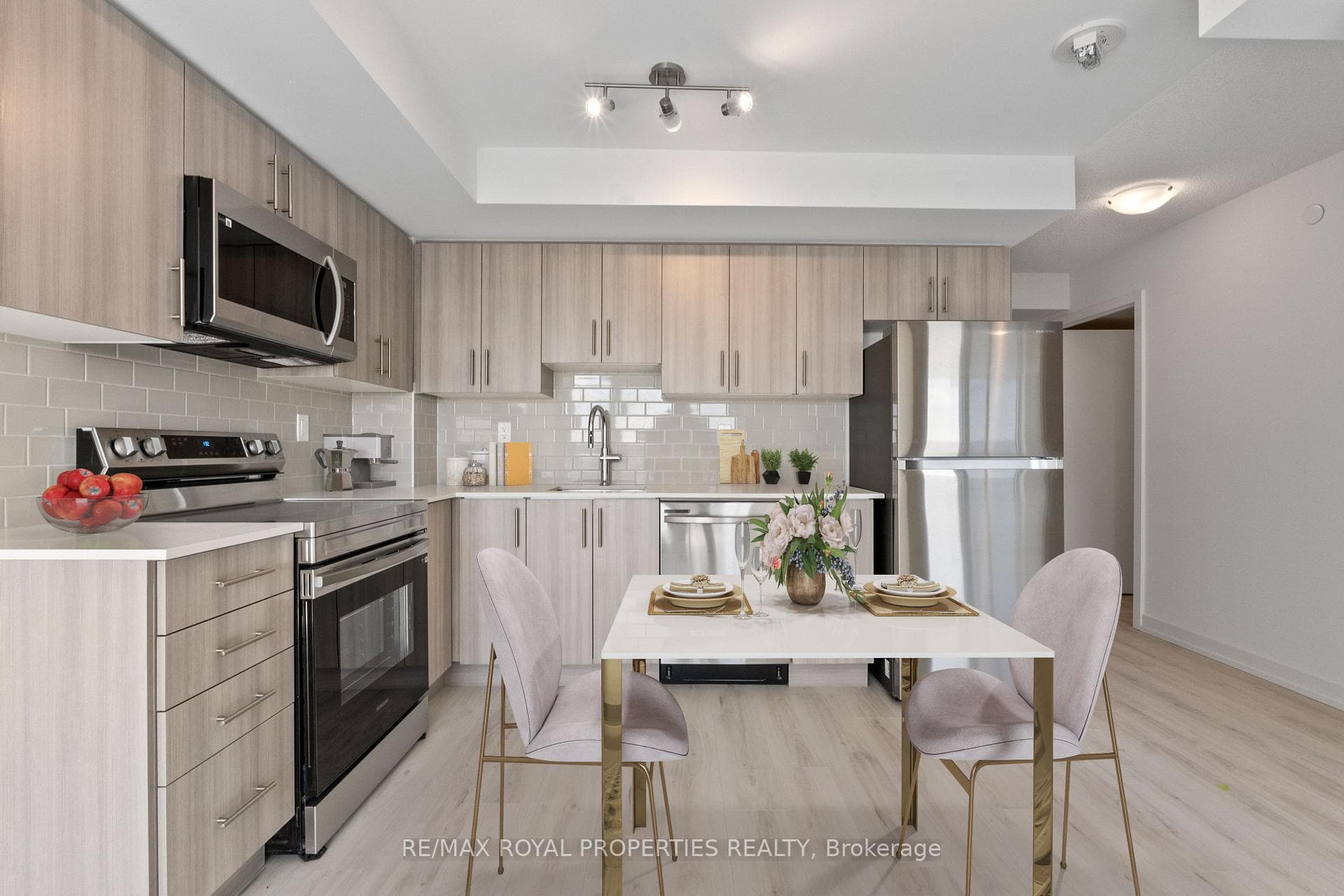 1435 Celebration Drive Unit 1611 photo 10
