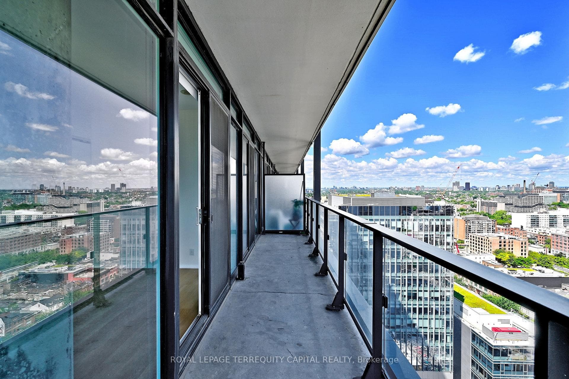 125 Peter Street Unit 2308 photo 20
