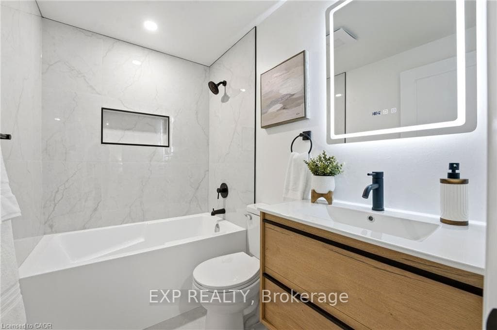 114 Christopher Drive photo 13