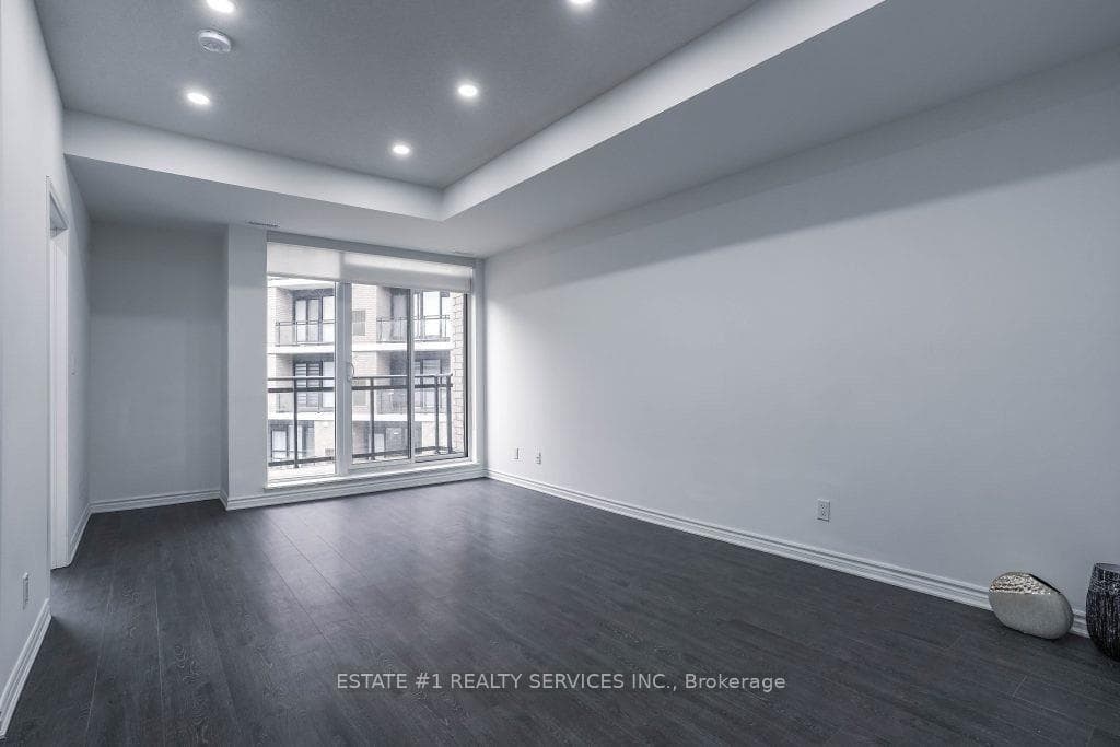 7 Falaise Road Unit A photo 6