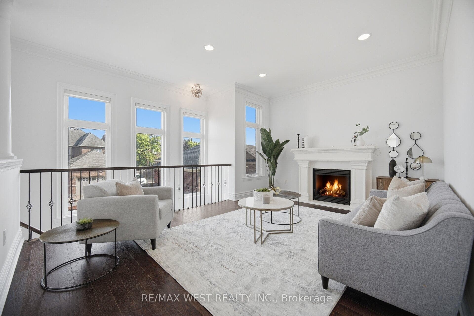 92 Glengordon Crescent photo 37