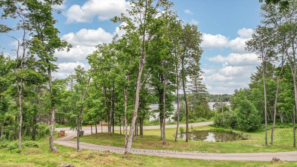 944 Steenburg Lake Road photo 43
