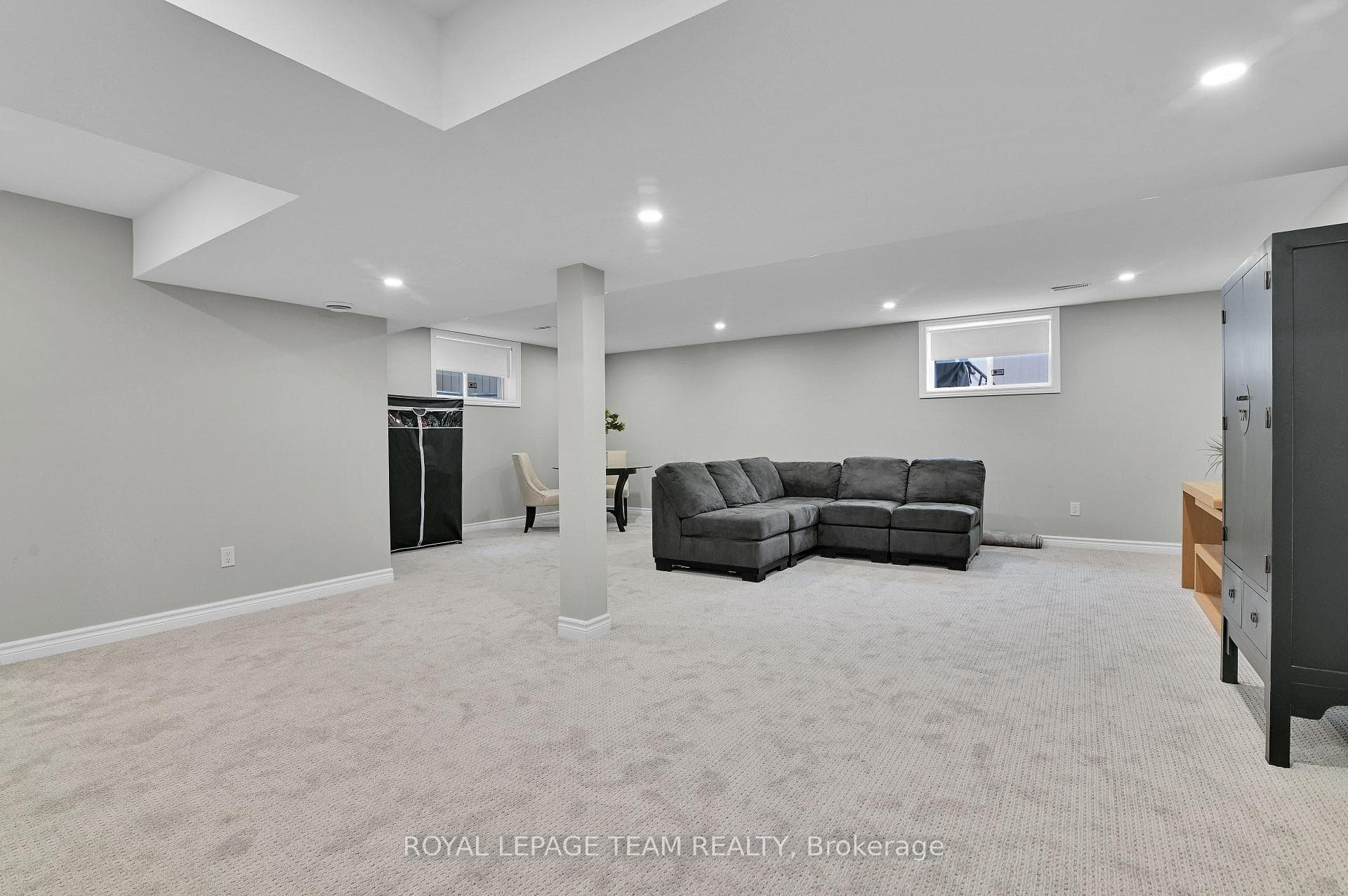 743 Brian Good Avenue photo 35