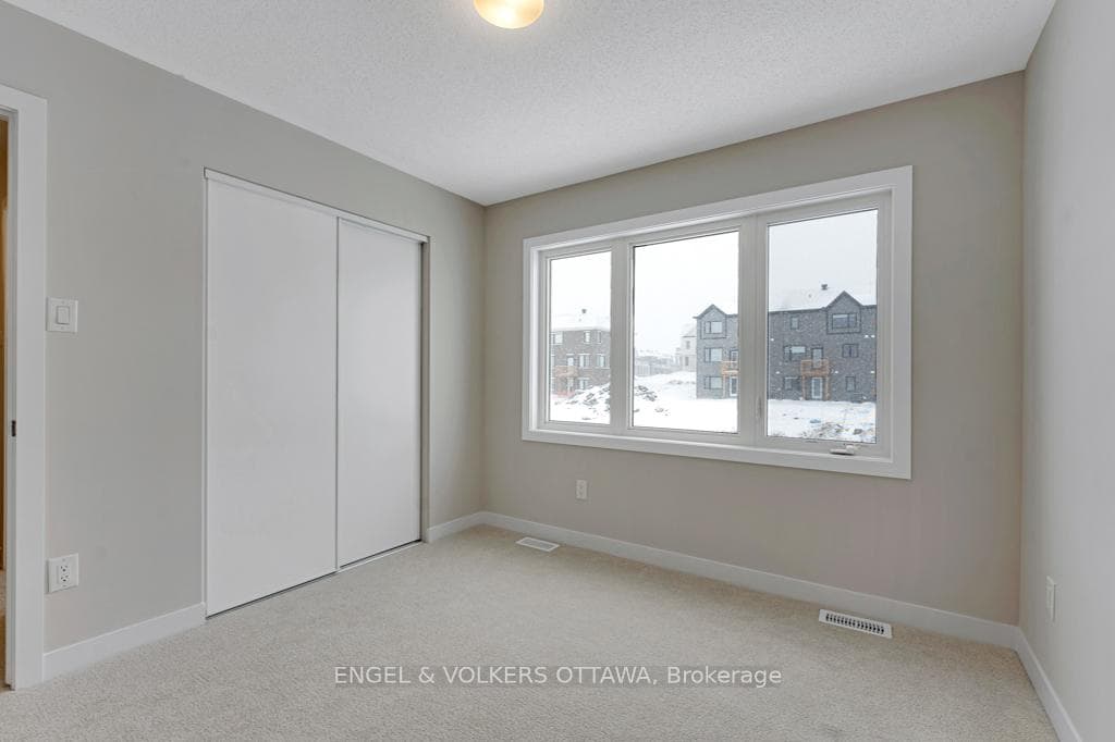 680 Expansion Road photo 24