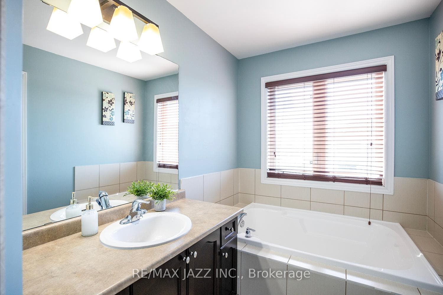 89 Bathgate Crescent photo 17