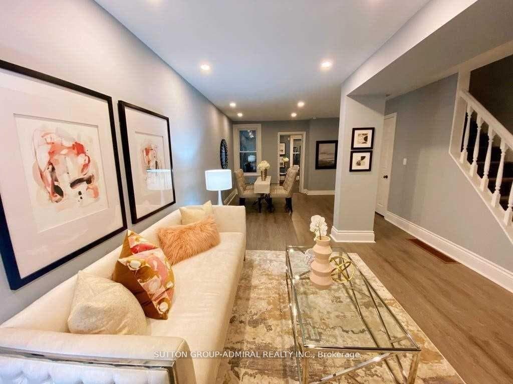 123 Lottridge Street photo 2