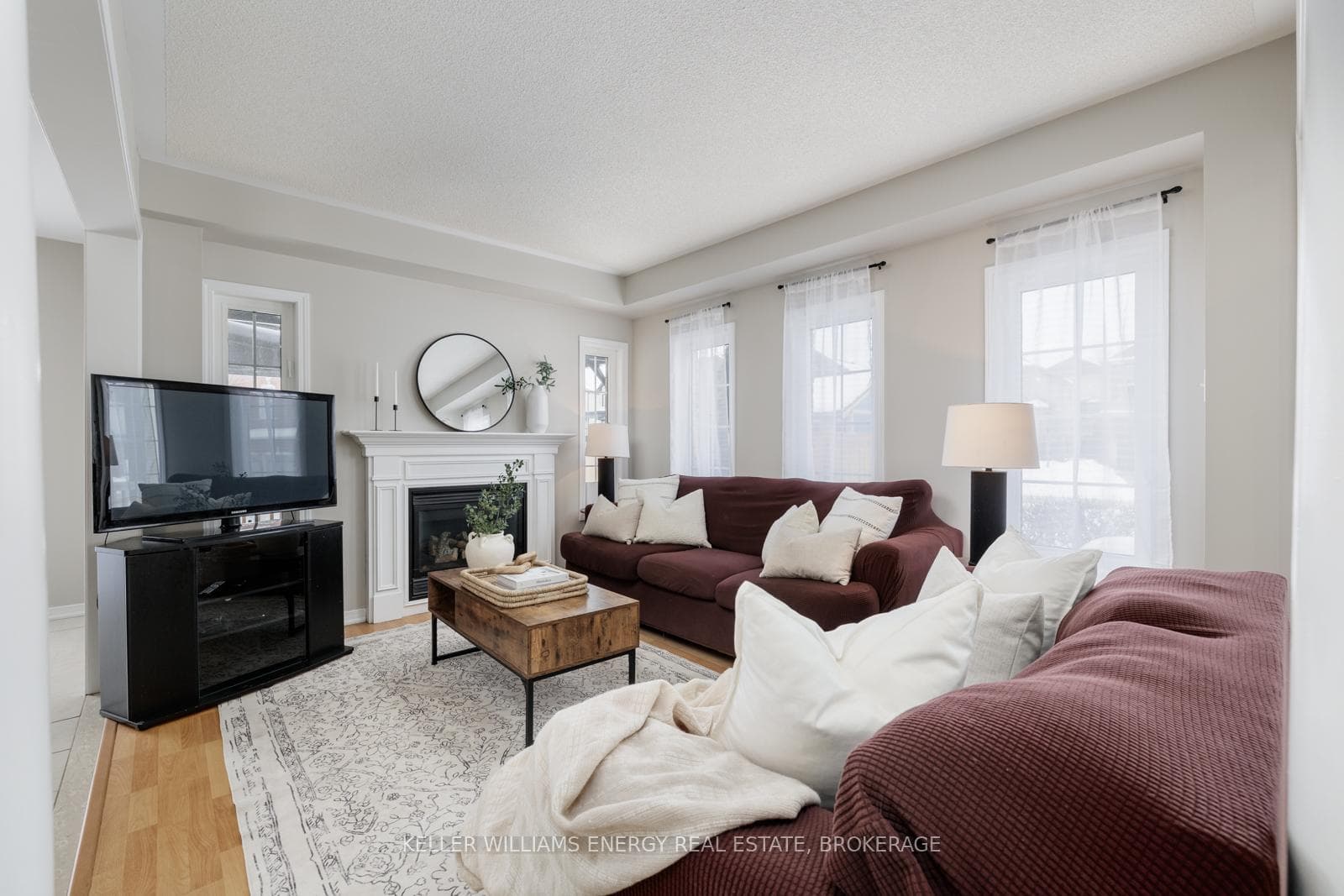 150 Courvier Crescent photo 9