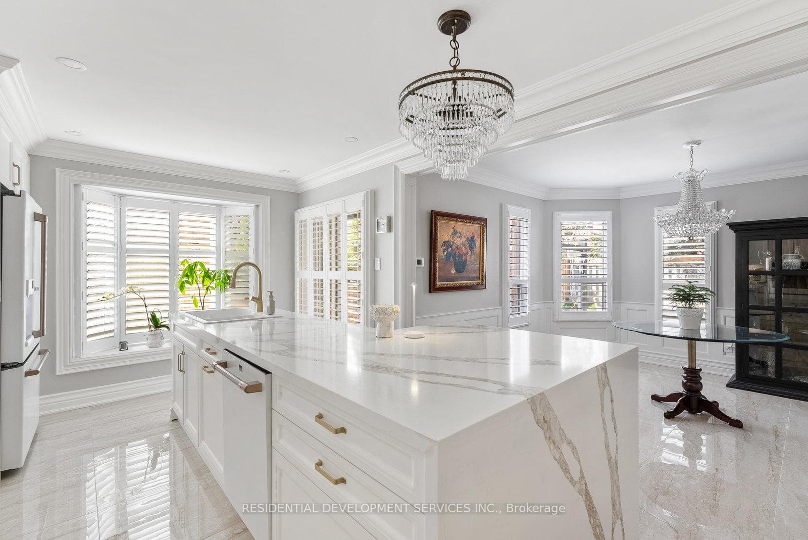 4110 Credit Pointe Drive photo 14