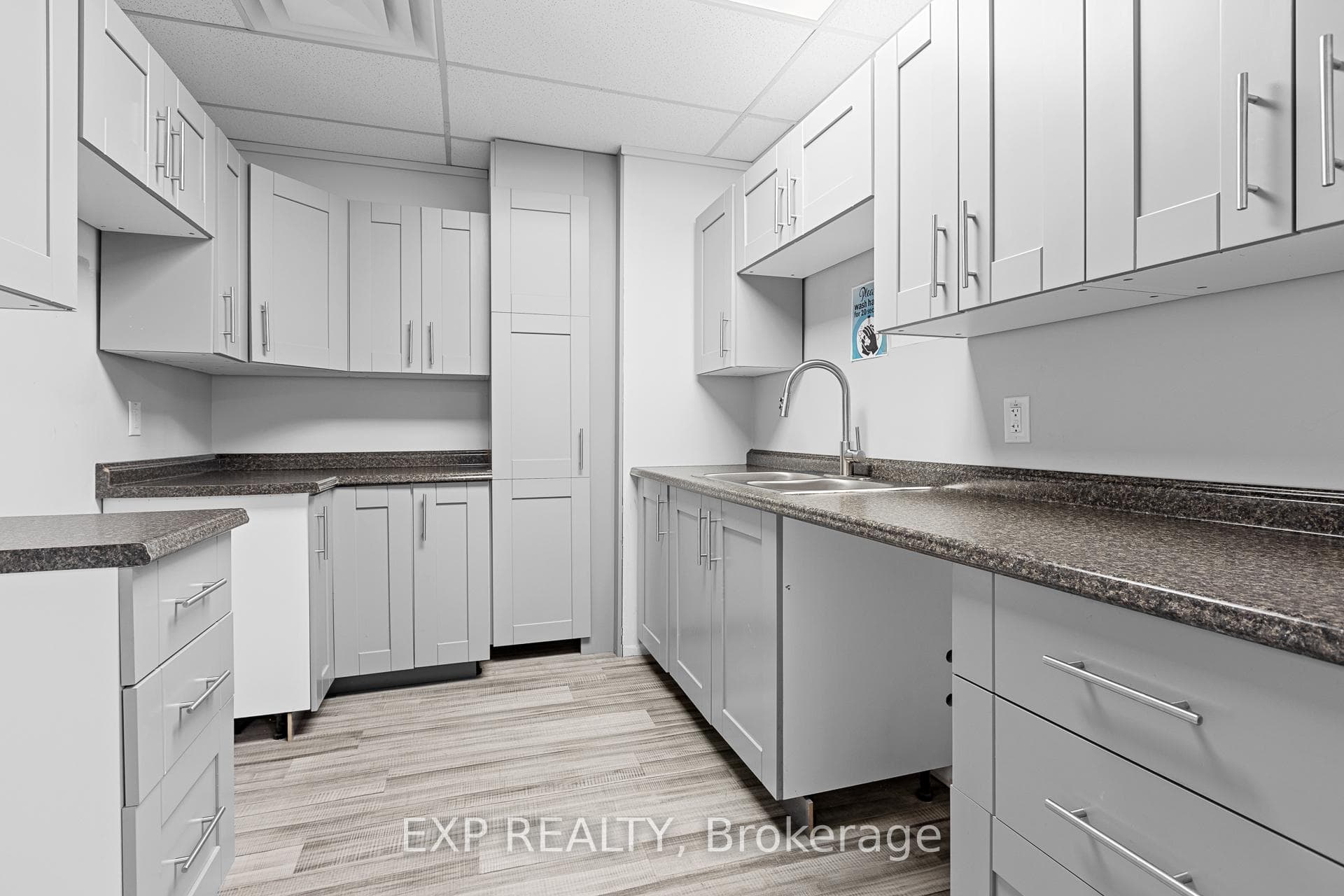 1600 Laperriere Avenue Unit 201+202 photo 8