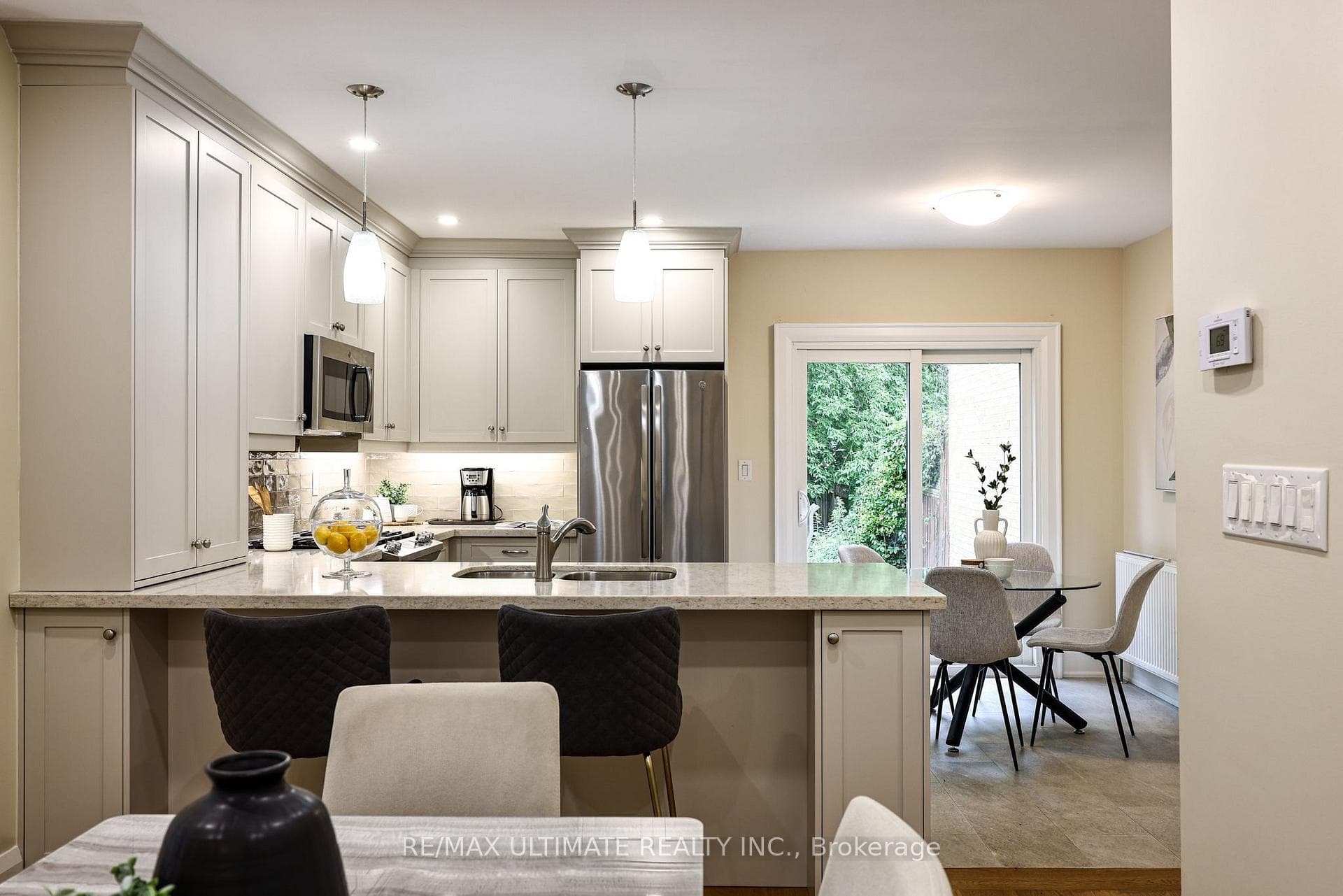 29 Falcon Street photo 16
