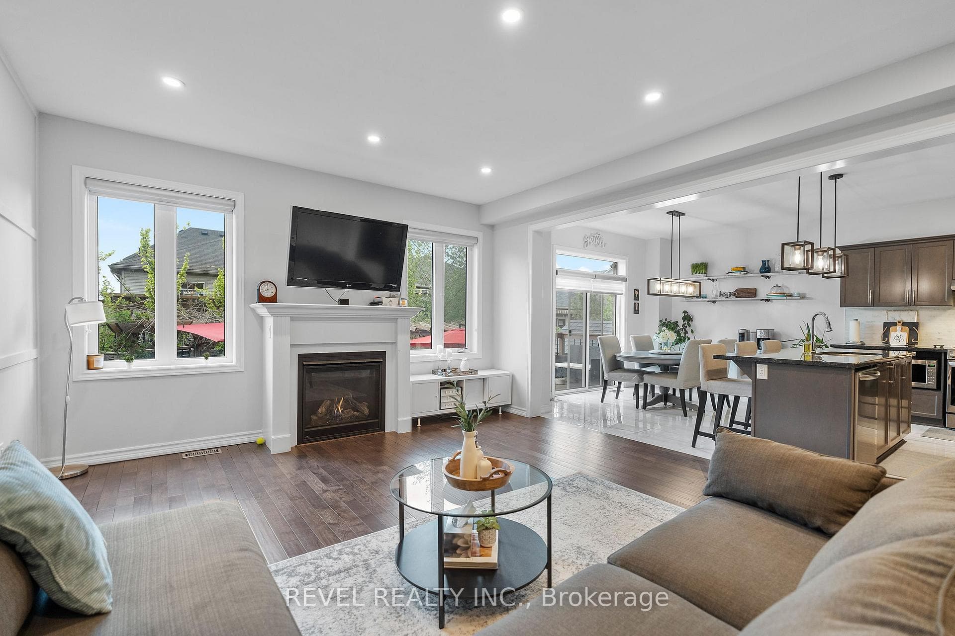 13 Cannery Drive photo 9