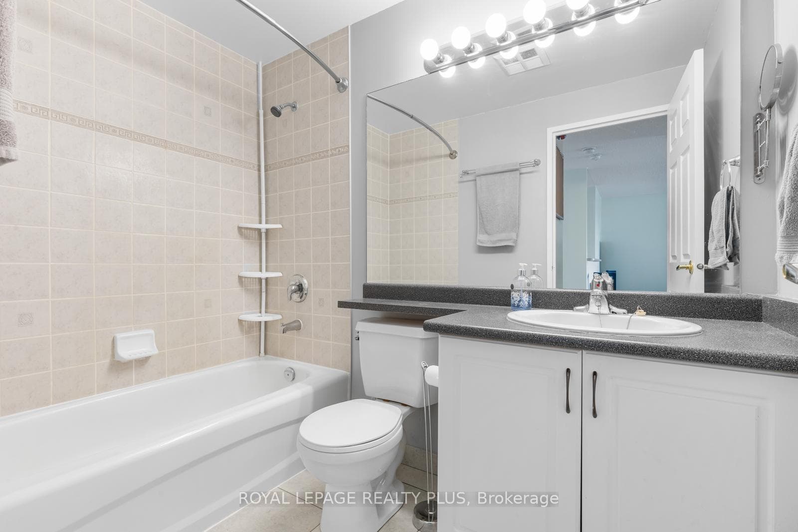 6720 Glen Erin Drive Unit 1012 photo 16