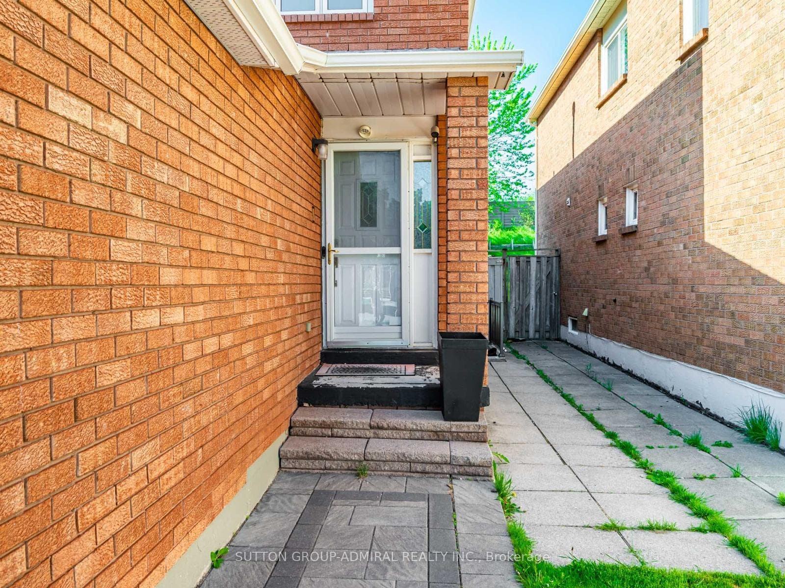 448 Conley Street photo 31