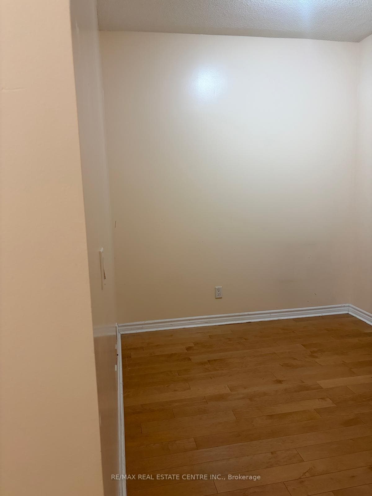 388 Prince of Wales Drive Unit 1411 photo 11