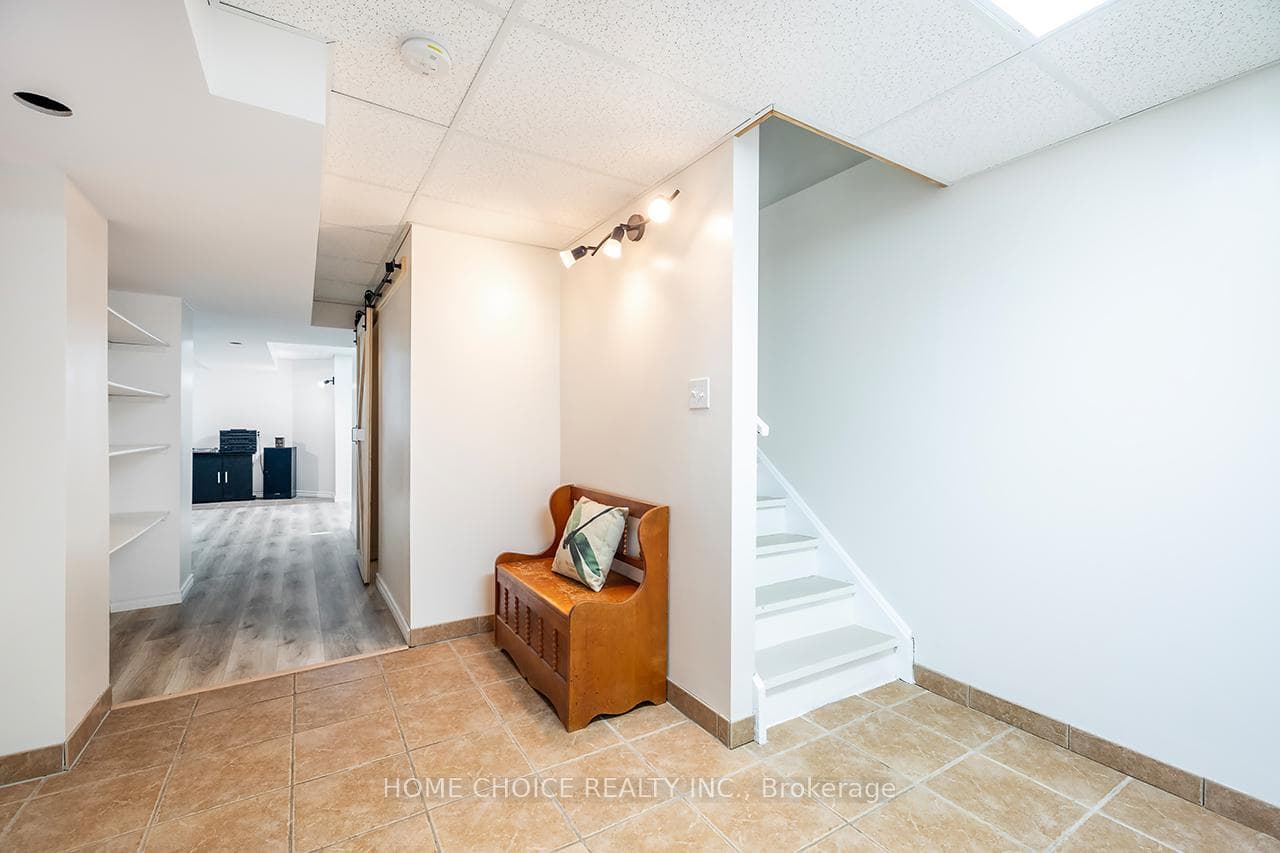 30 Edgerton Drive photo 30