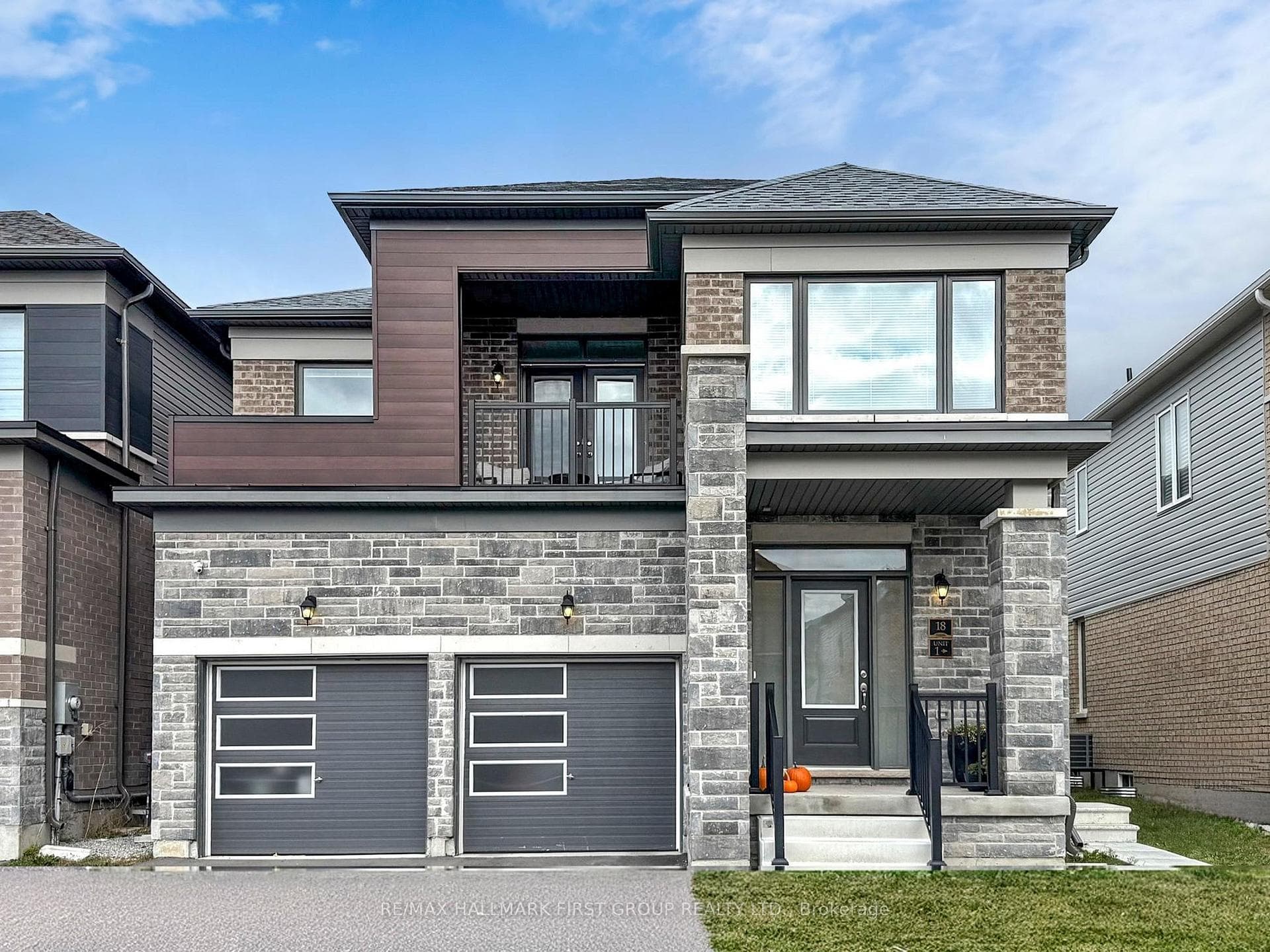 18 Ludlow Drive photo 1