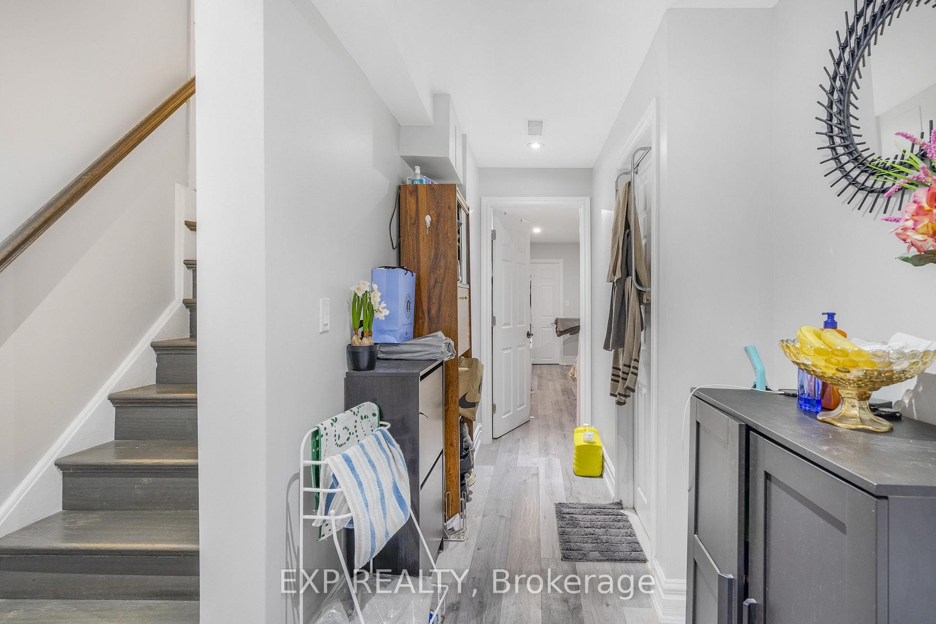 488 John Deisman Boulevard photo 31