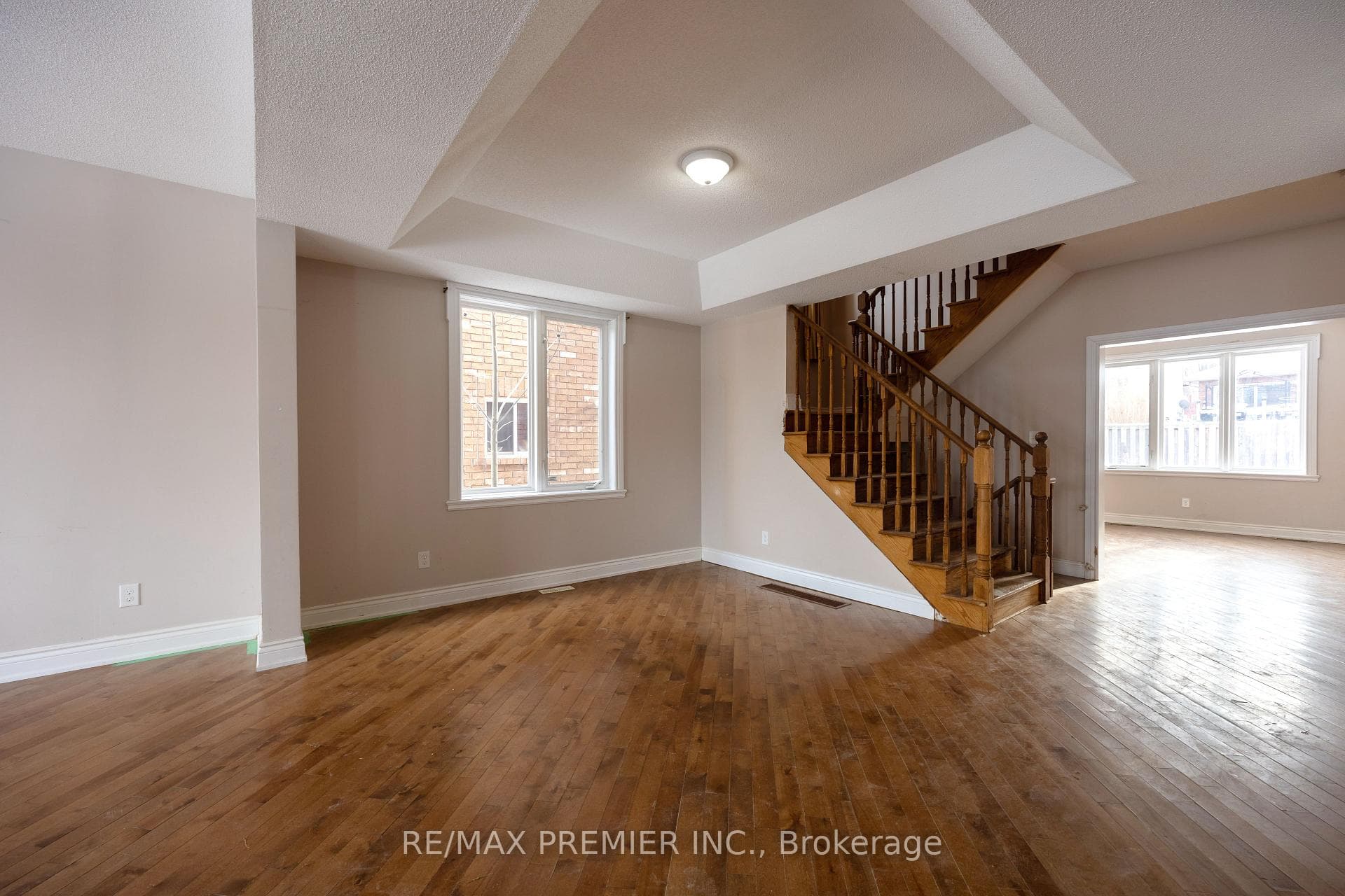 1215 Lowrie Street photo 9