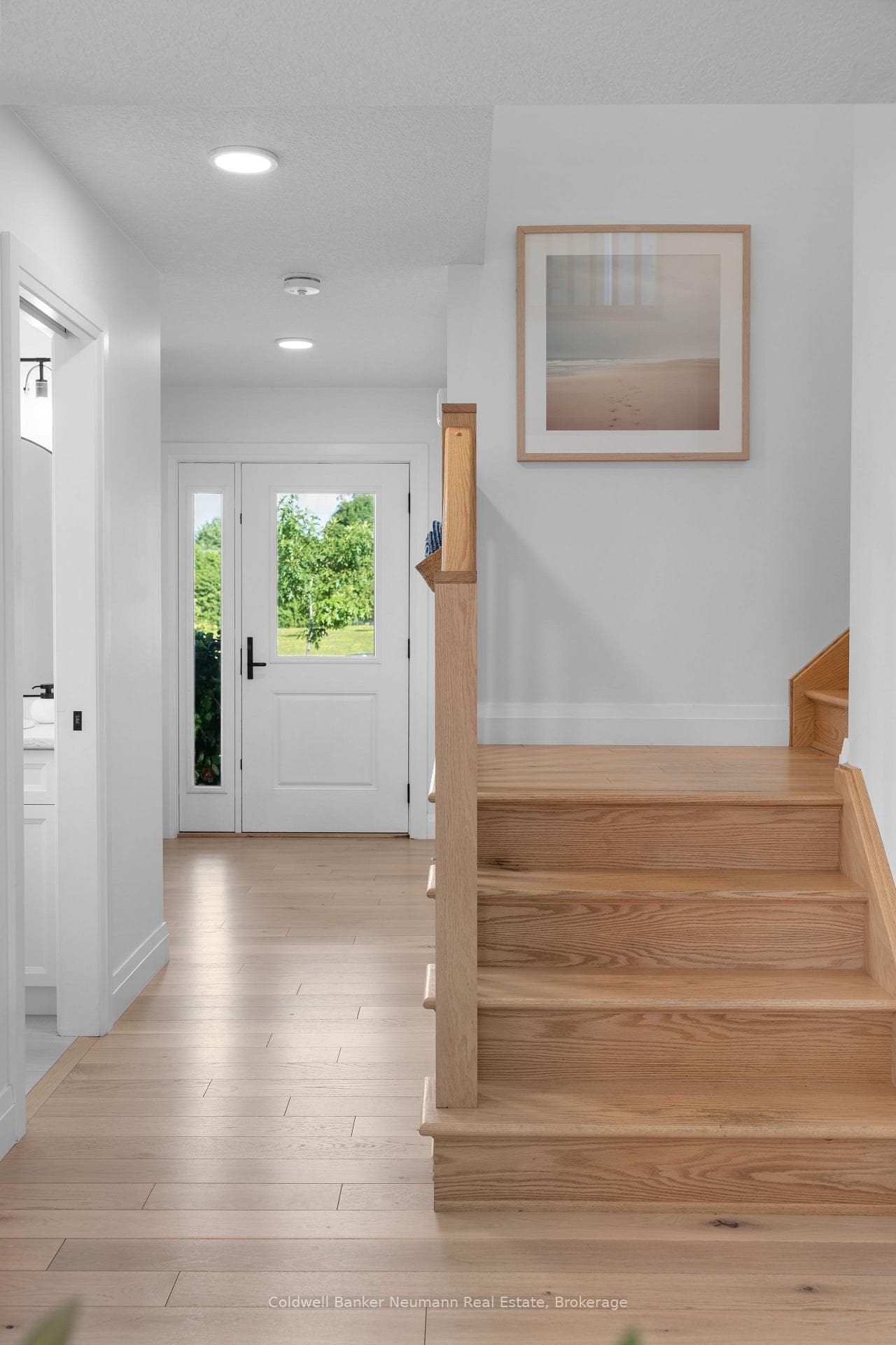 Foyer & Stairs