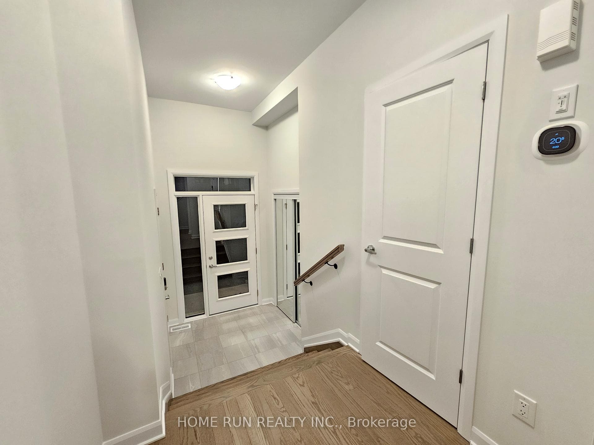 948 Eileen Vollick Crescent photo 29
