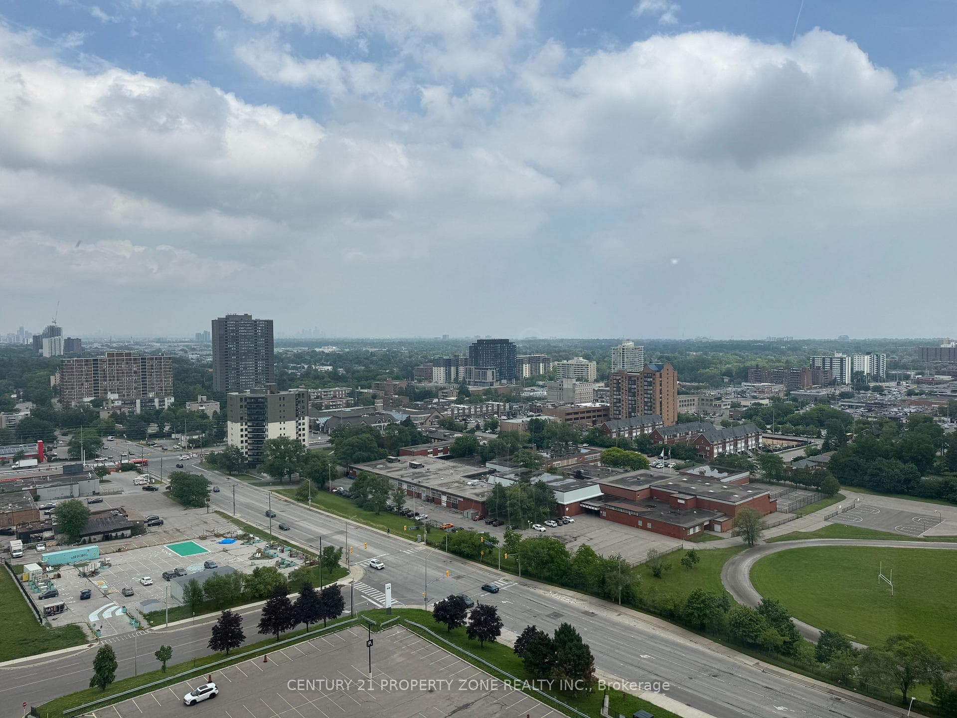 115 Hillcrest Avenue Unit 2015 photo 4