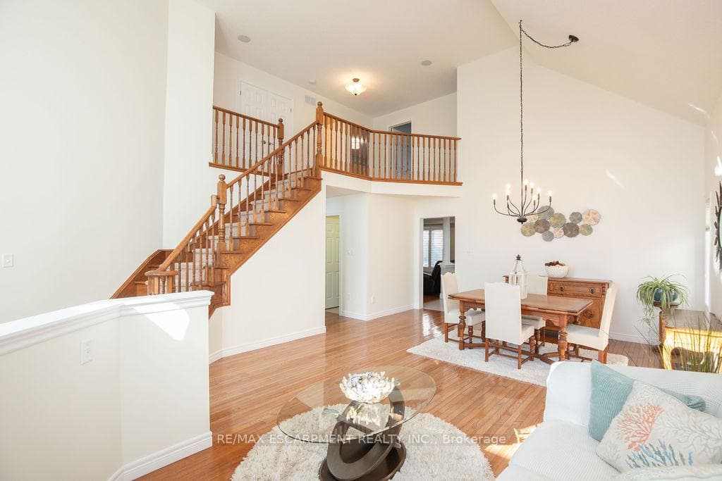 154 Thoroughbred Boulevard photo 13