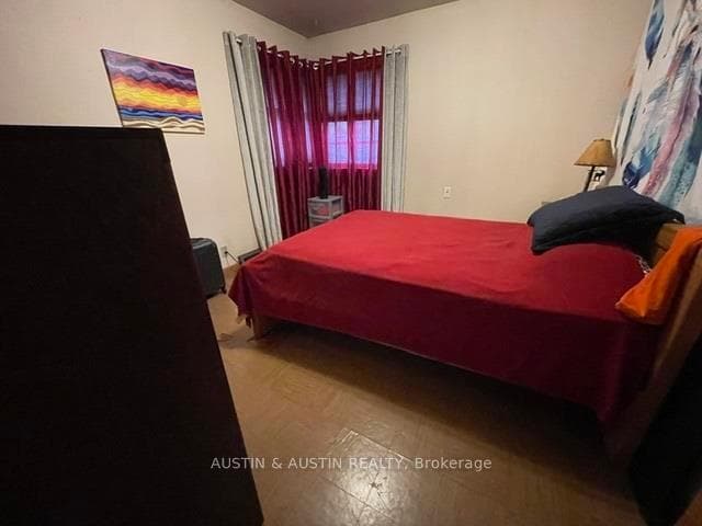 103 St. Charles Street photo 5
