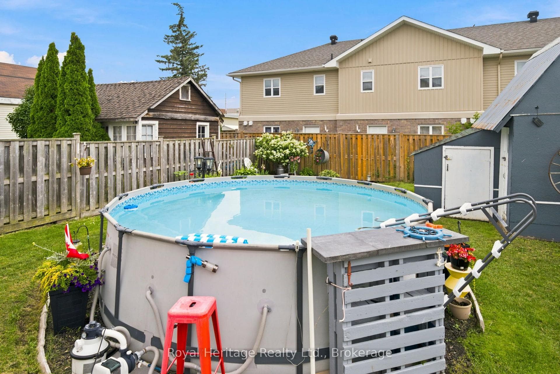 61 Lindsay Street photo 31