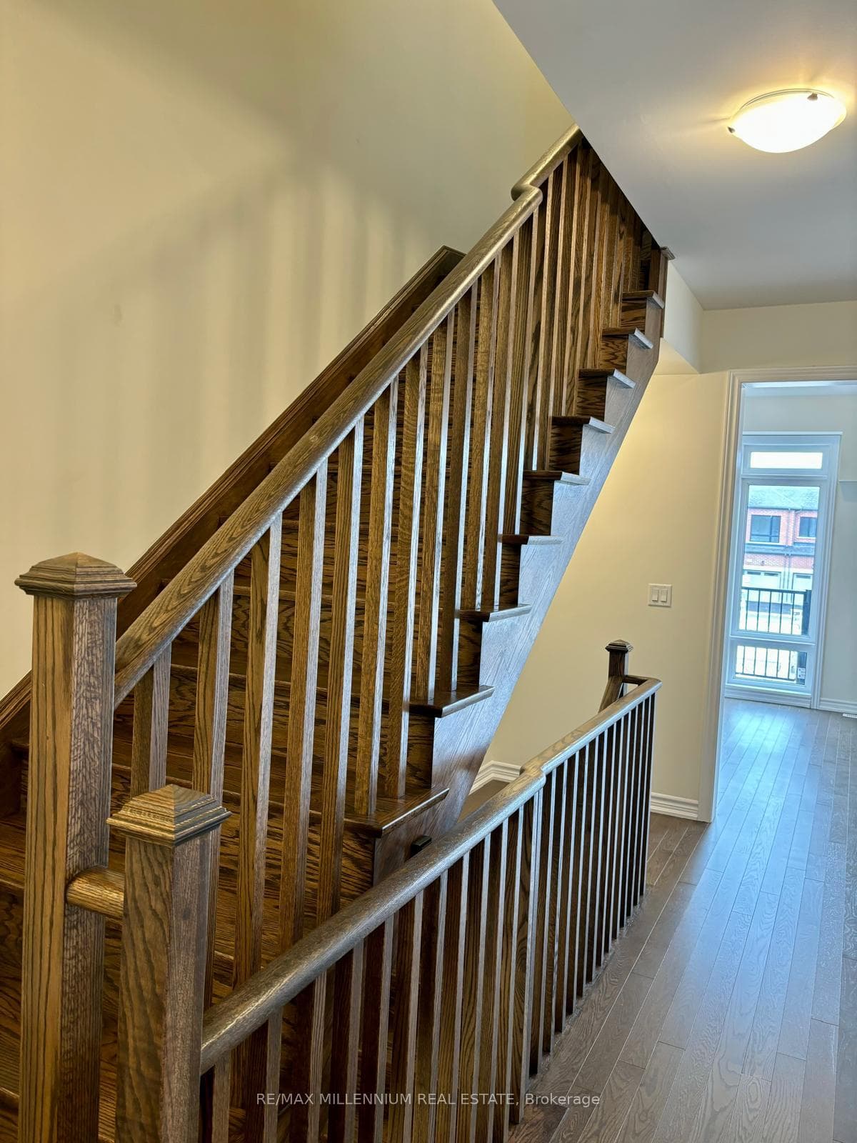 39 Griffith Street photo 16
