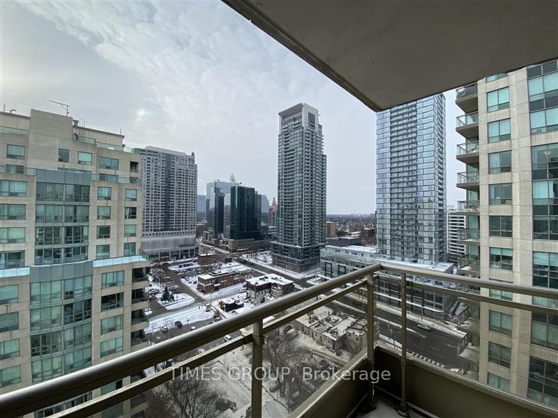 256 Doris Avenue Unit 2010 photo 18