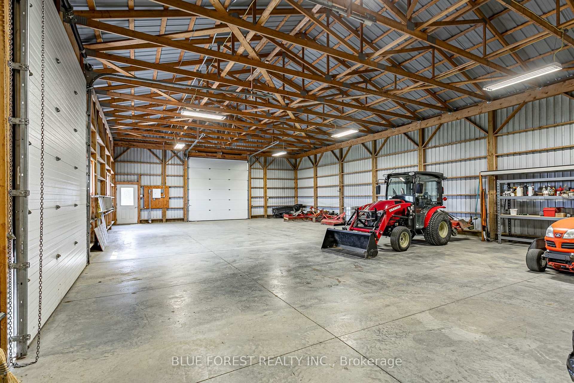 10938 Rogers Road photo 30