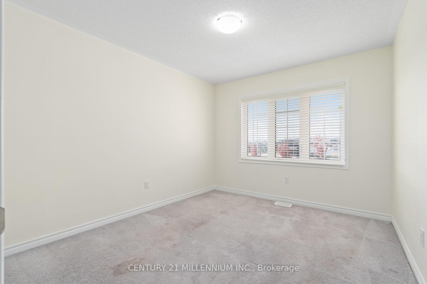 540 Fir Court photo 28