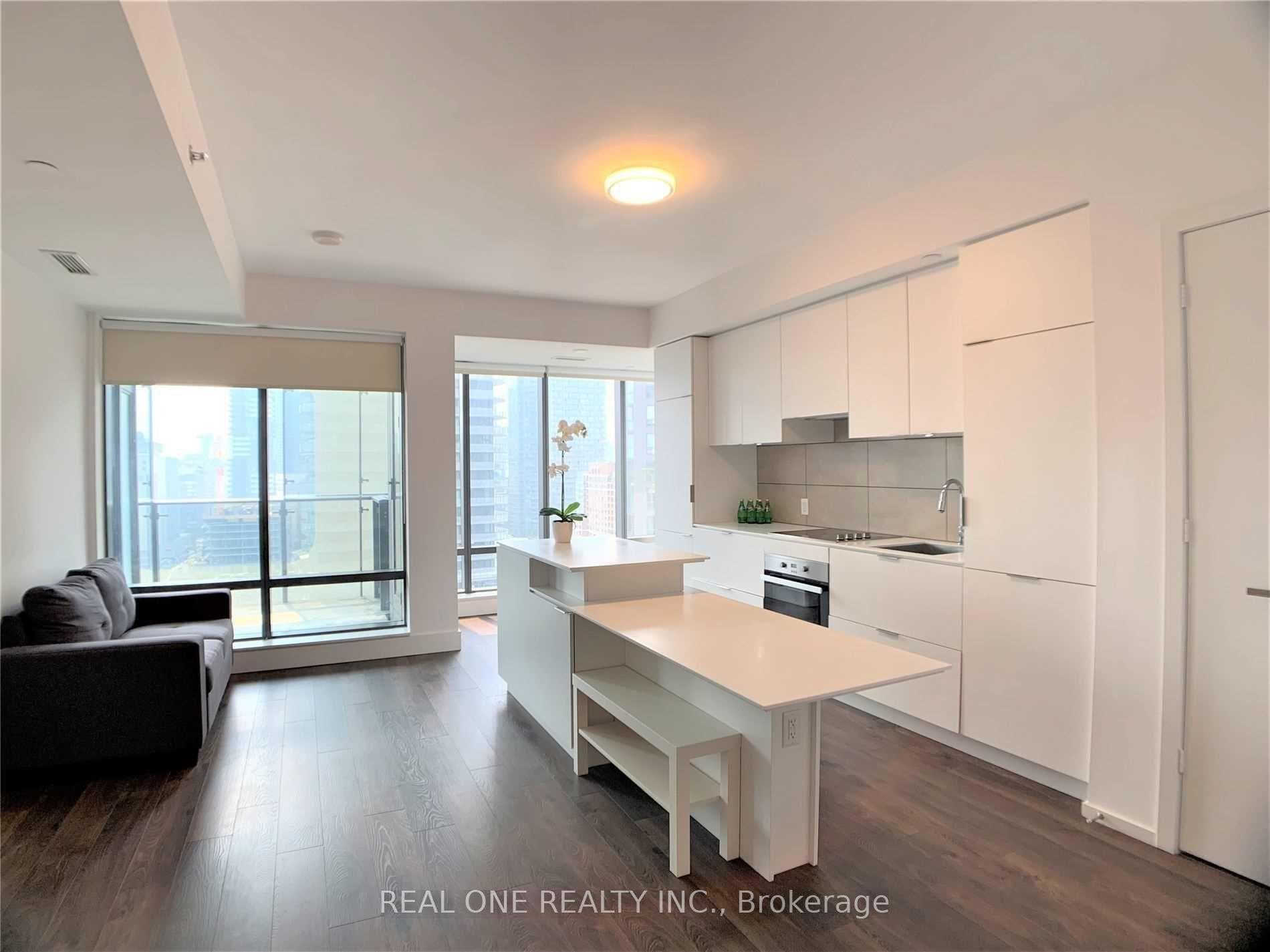 5 St Joseph Street Unit 1404 photo 3